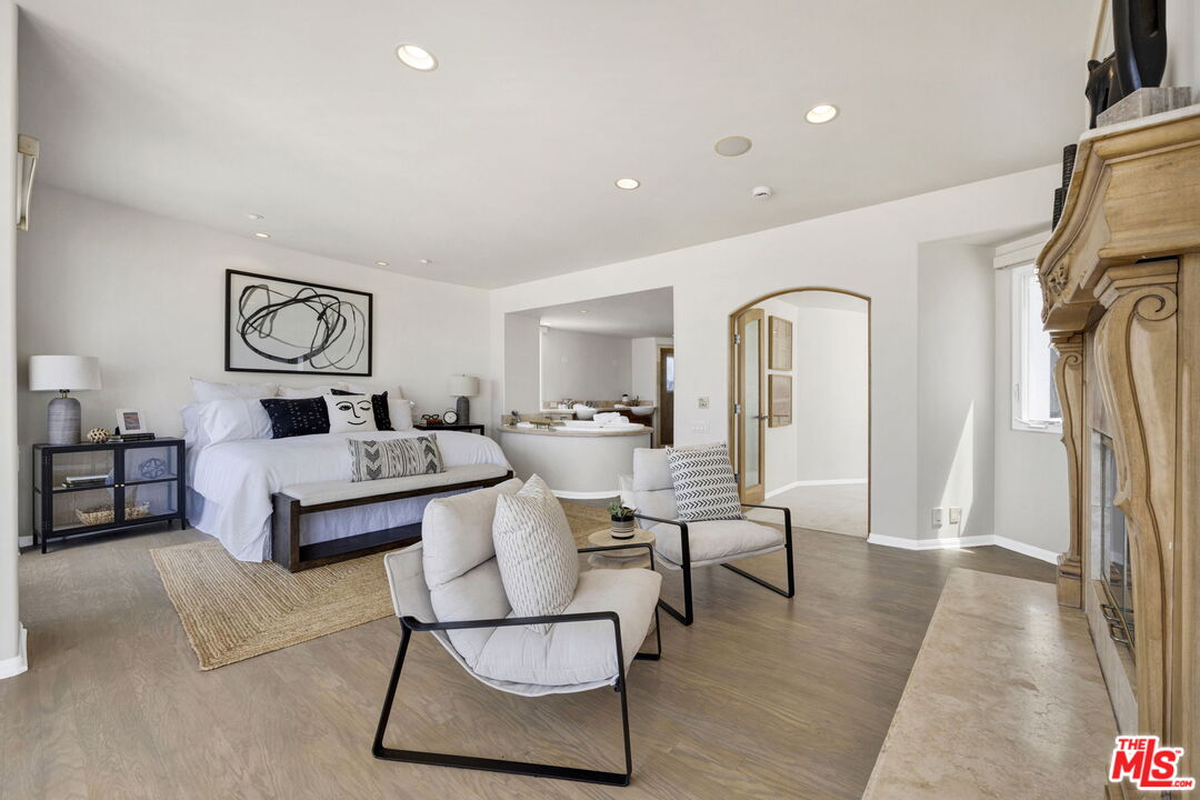 MLS #25543451 image #21