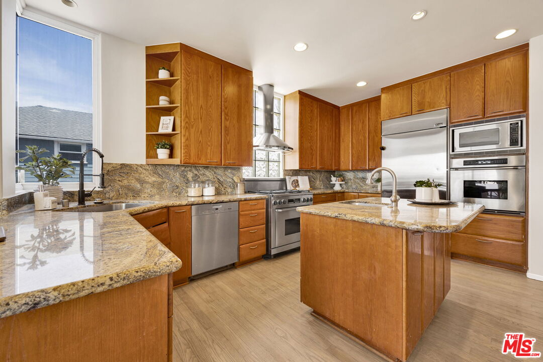 MLS #25543451 image #26