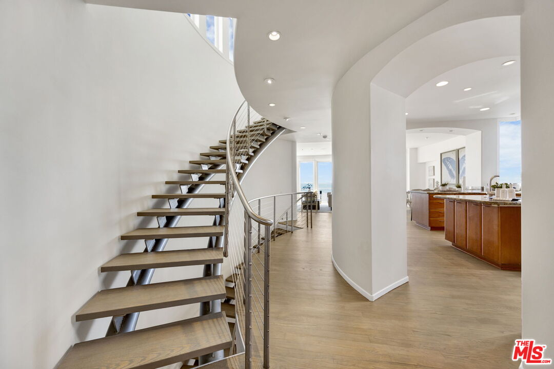 MLS #25543451 image #68