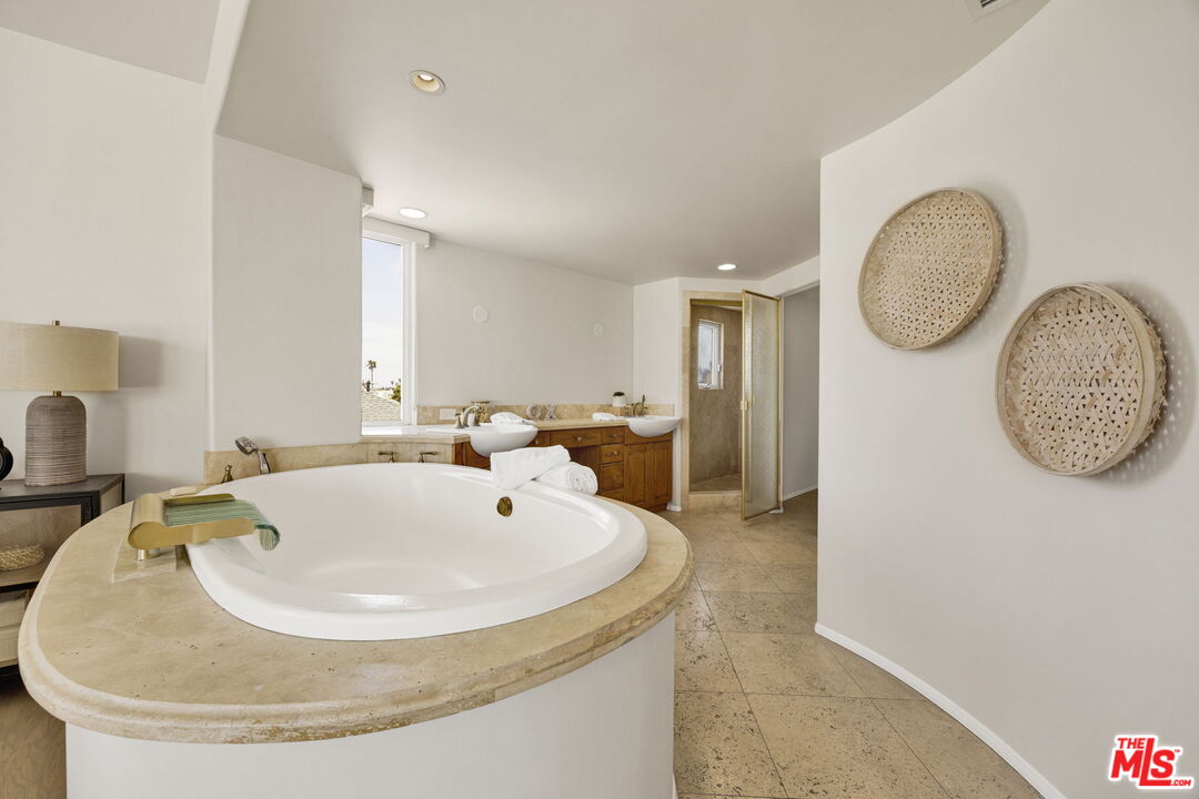 MLS #25543451 image #6