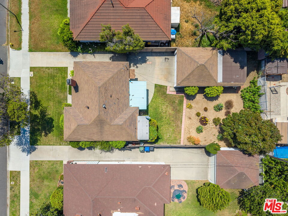 MLS #25543857 image #28