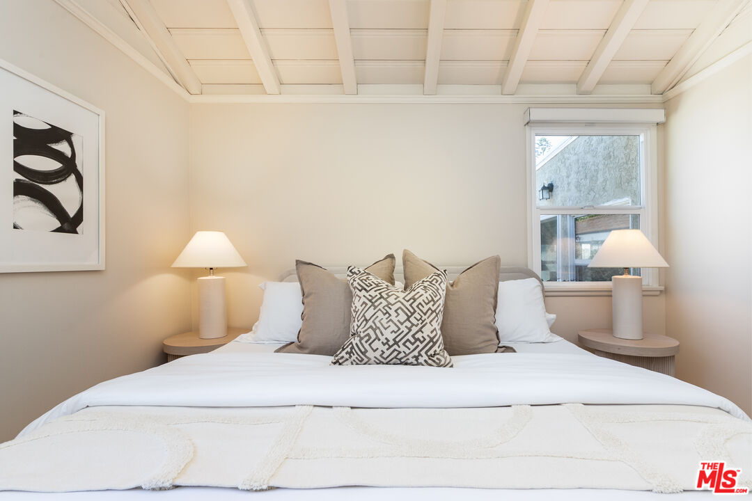 MLS #25546173 image #20