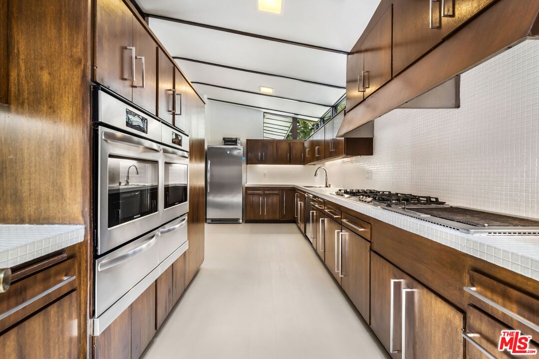 MLS #25546717 image #11