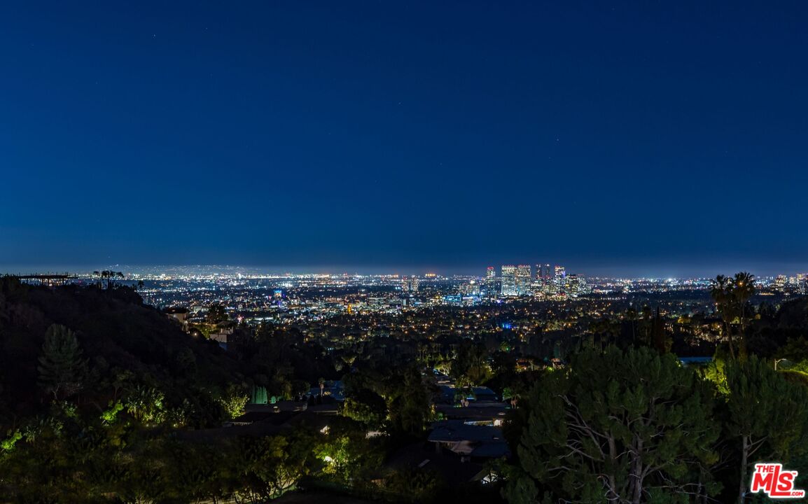 MLS #25546717 image #23