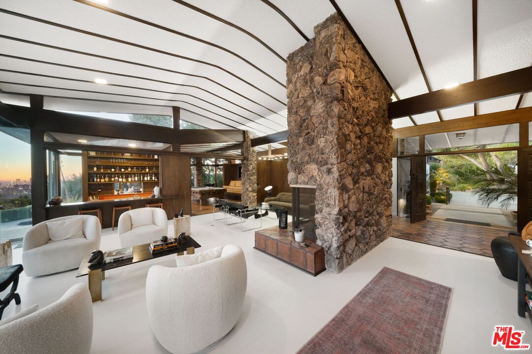 MLS #25546717 image #5