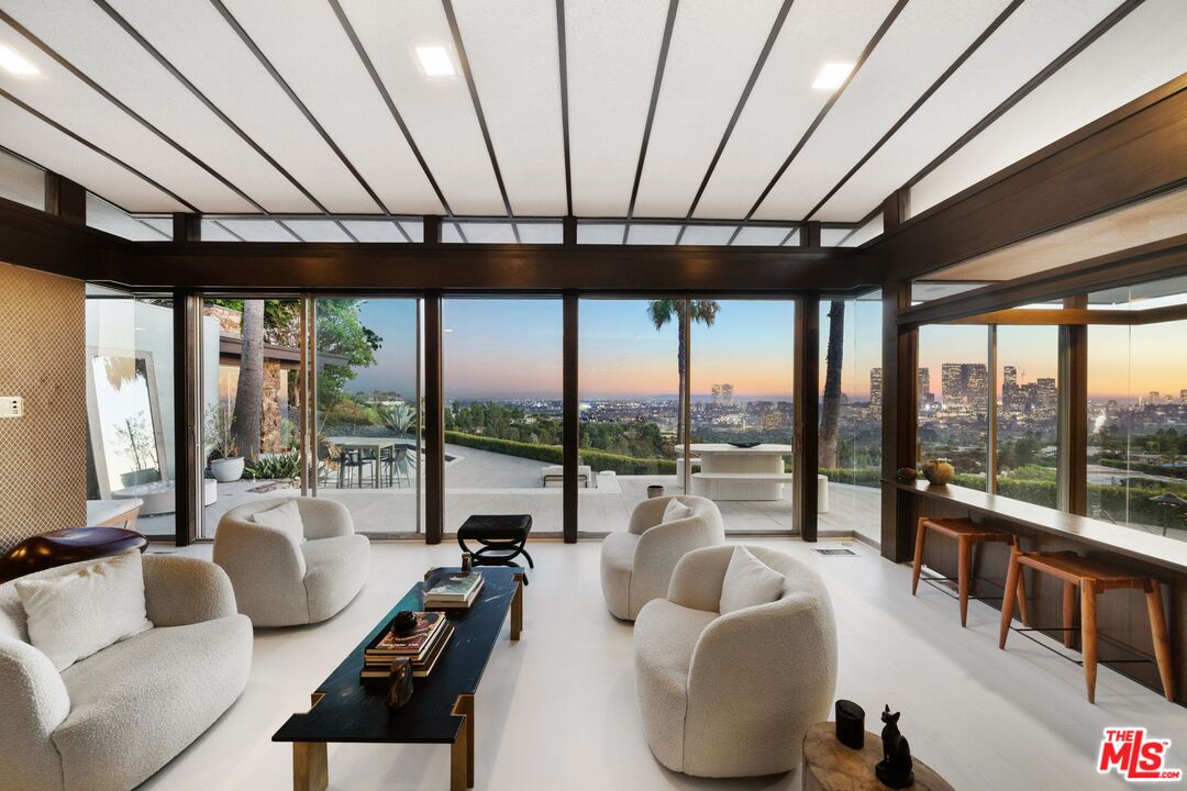 MLS #25546717 image #0