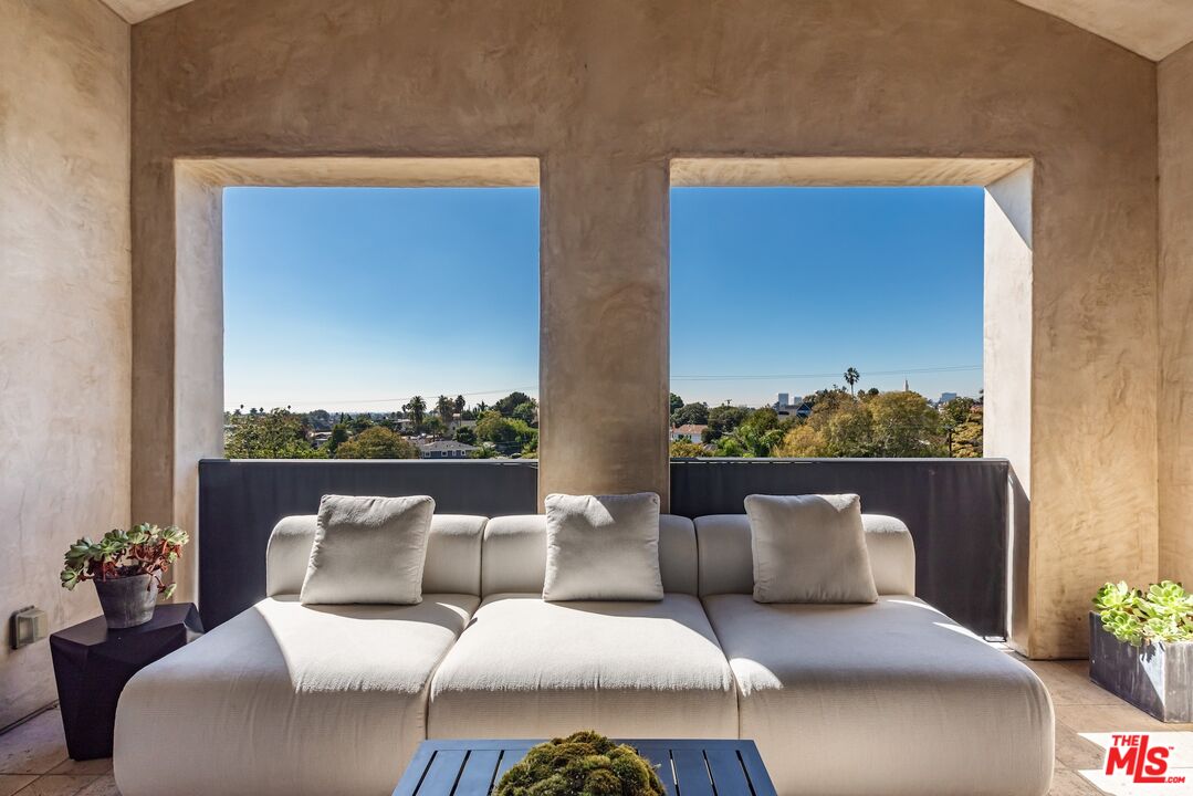 MLS #25546875 image #23