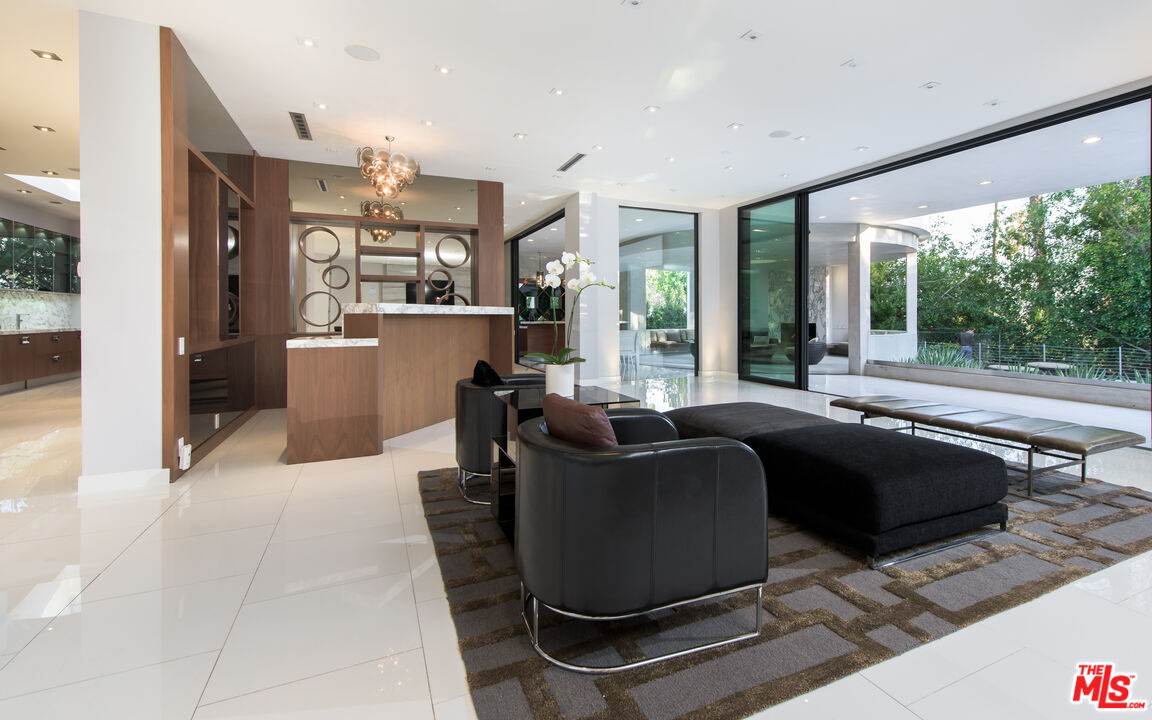 MLS #25547185 image #18