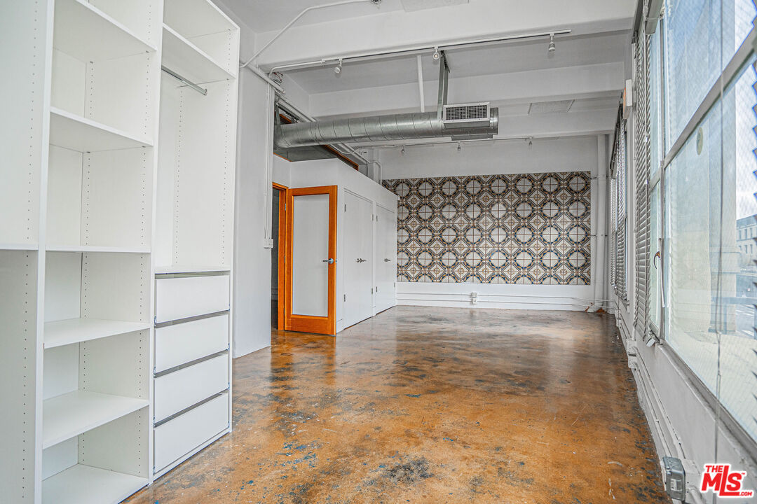 MLS #25548629 image #29