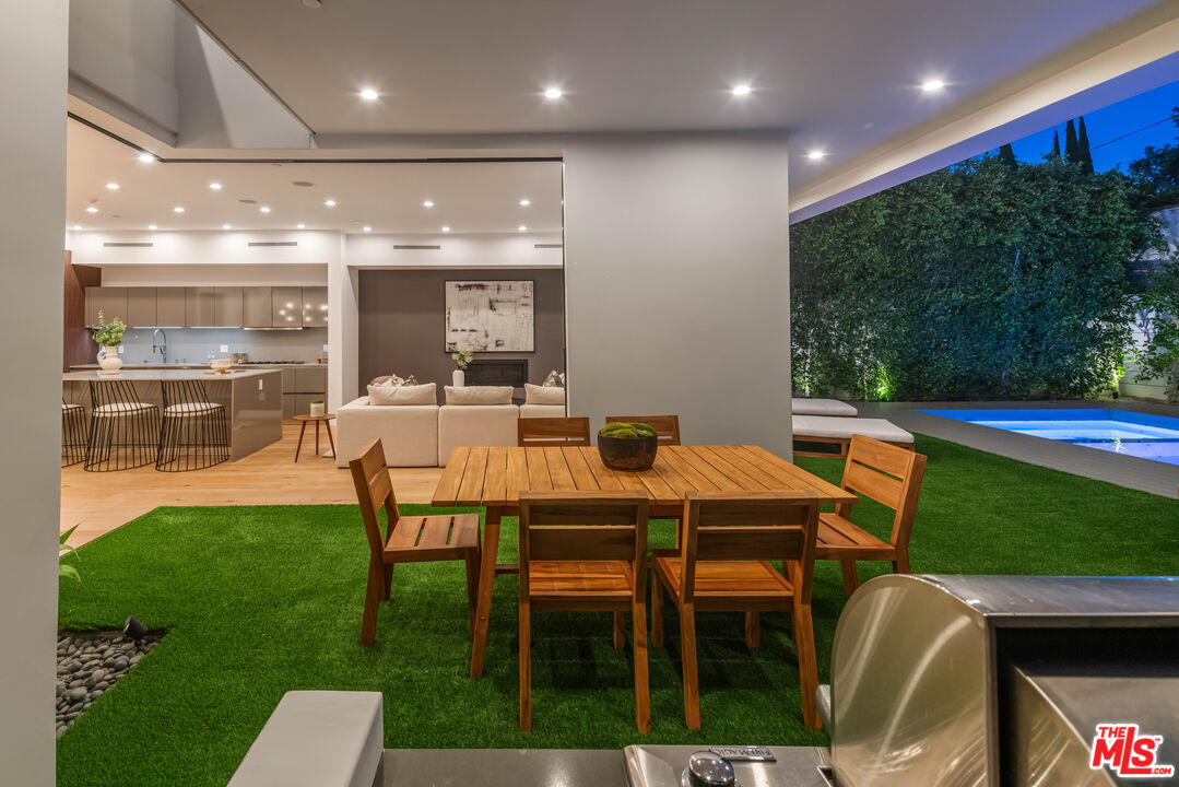 MLS #25550321 image #0