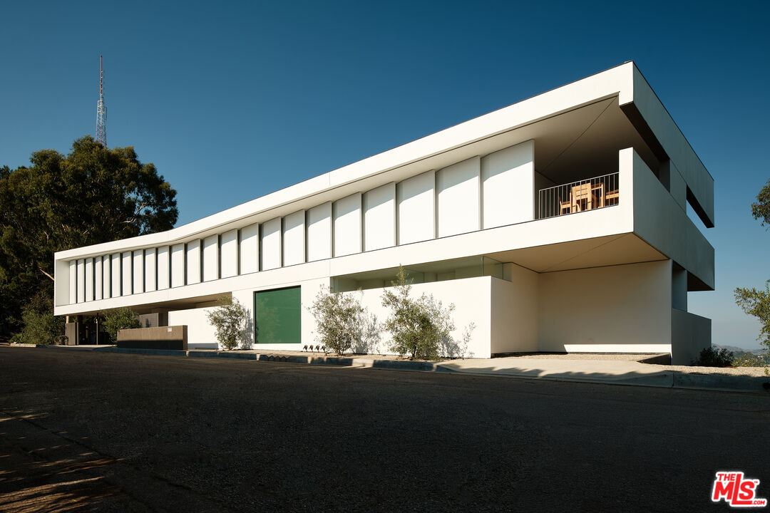 MLS #25552201 image #1