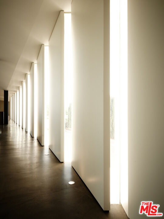 MLS #25552201 image #2