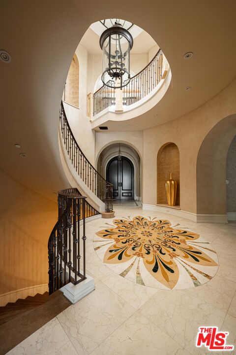 MLS #25553637 image #19