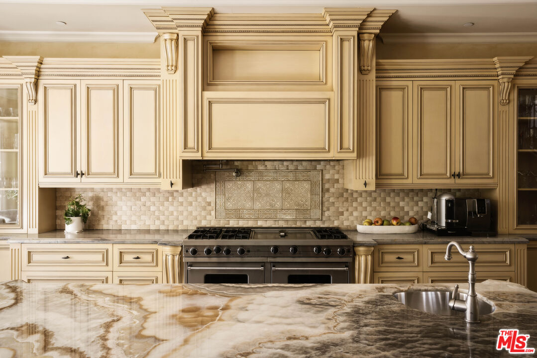 MLS #25553637 image #8