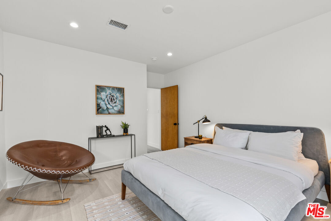 MLS #25554047 image #15