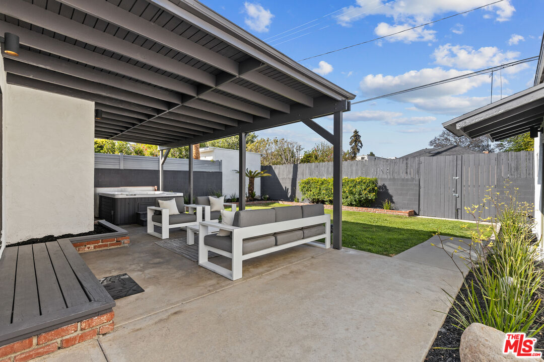 MLS #25554047 image #17