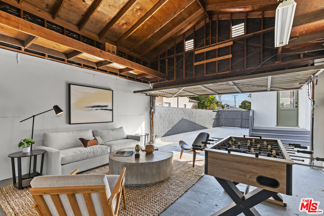 MLS #25554047 image #22