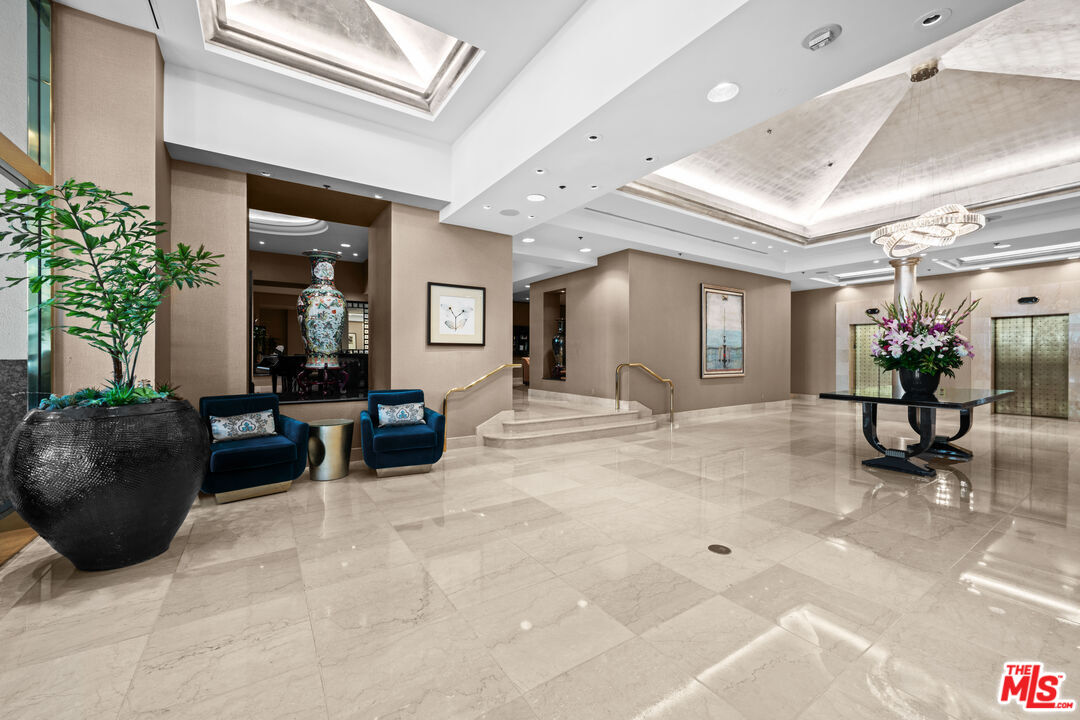 MLS #25554583 image #2