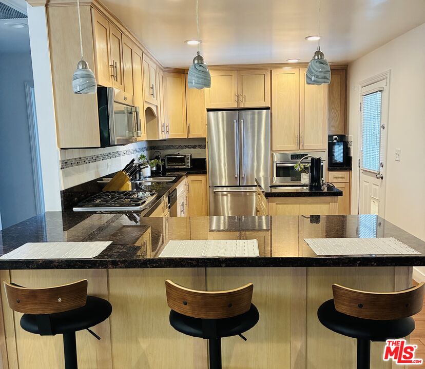 MLS #25555439 image #1