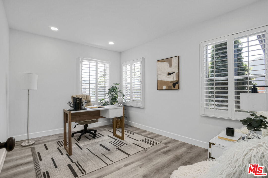 MLS #25555495 image #15