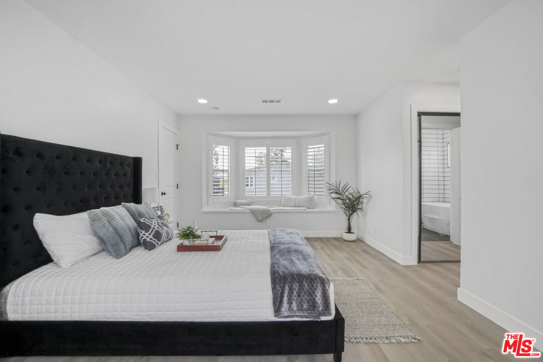 MLS #25555495 image #25