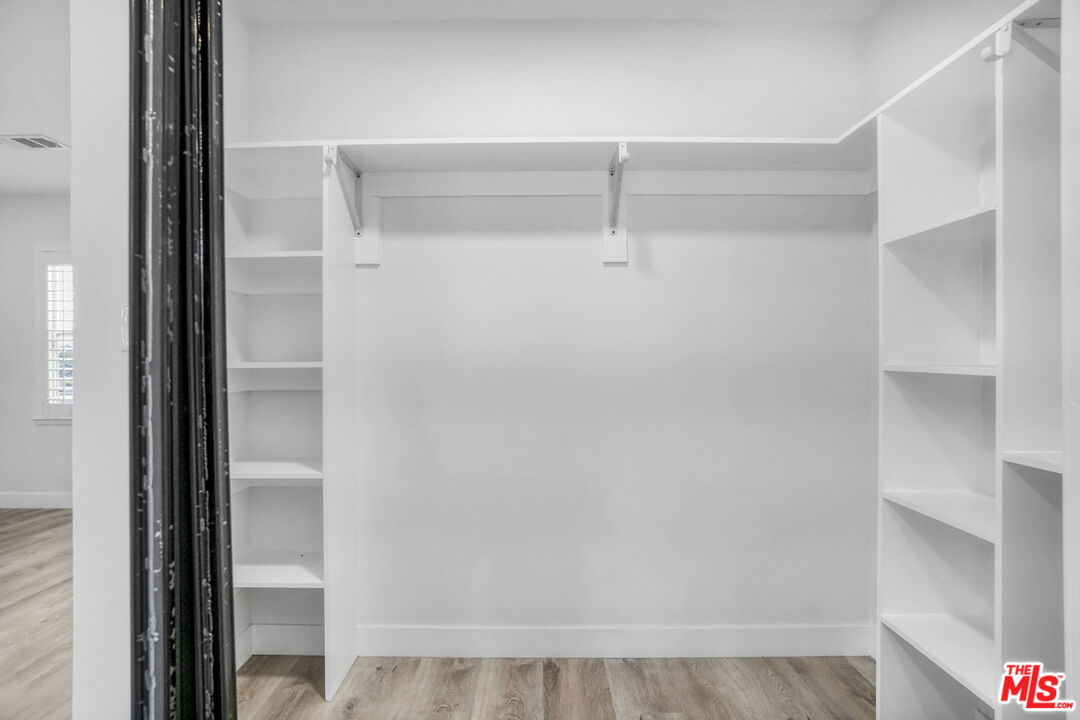 MLS #25555495 image #27