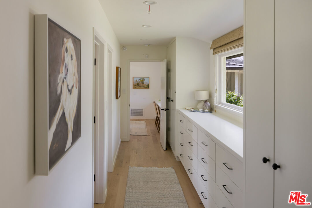 MLS #25555497 image #19