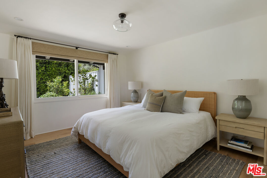 MLS #25555497 image #24