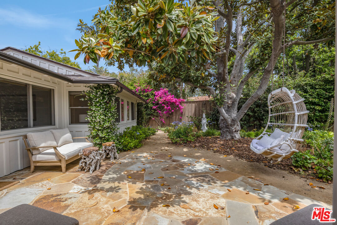 MLS #25555497 image #33