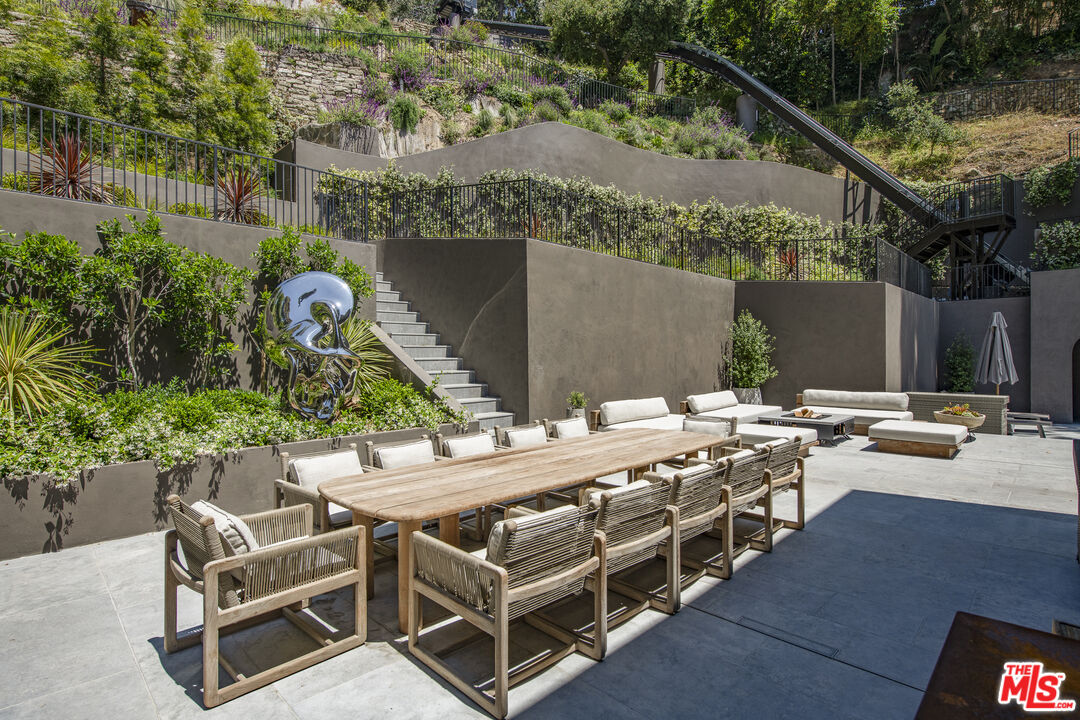 MLS #25557153 image #17