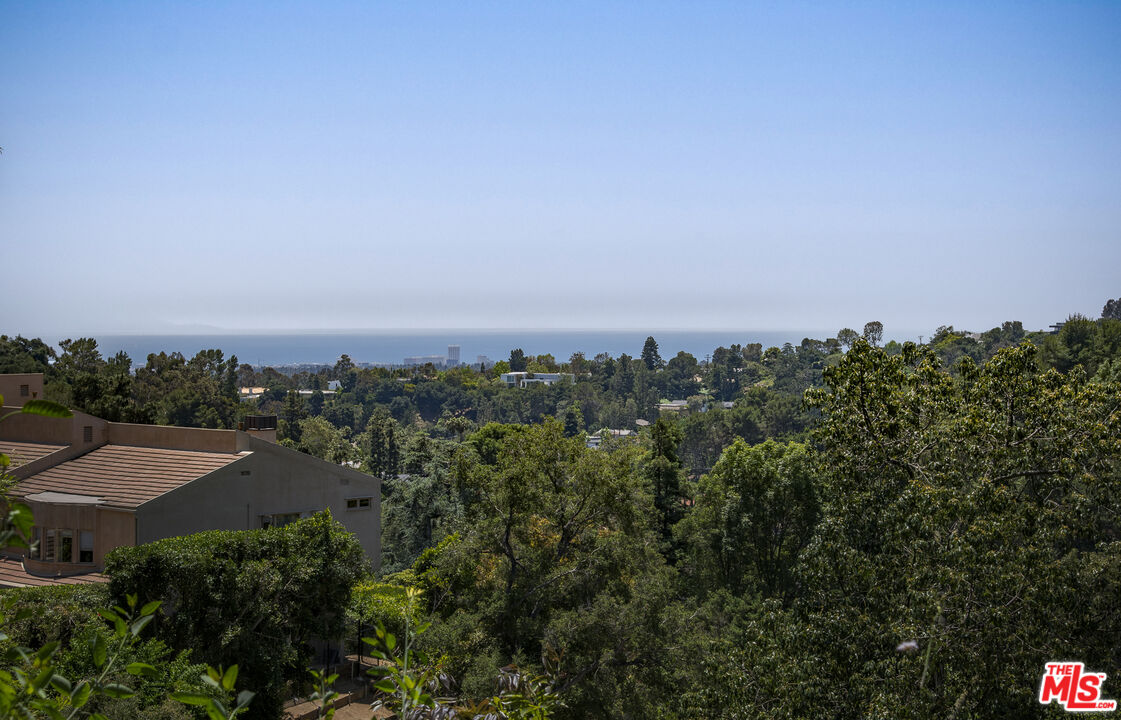 MLS #25557153 image #20