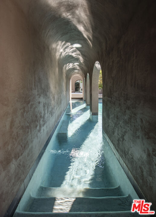 MLS #25557153 image #21