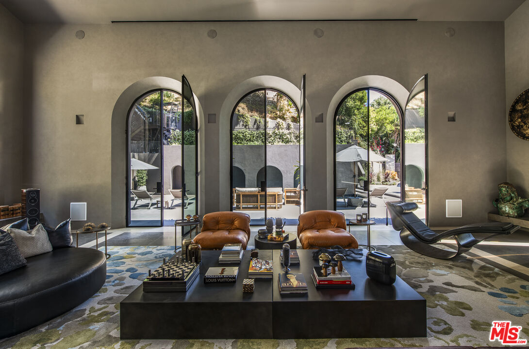 MLS #25557153 image #2