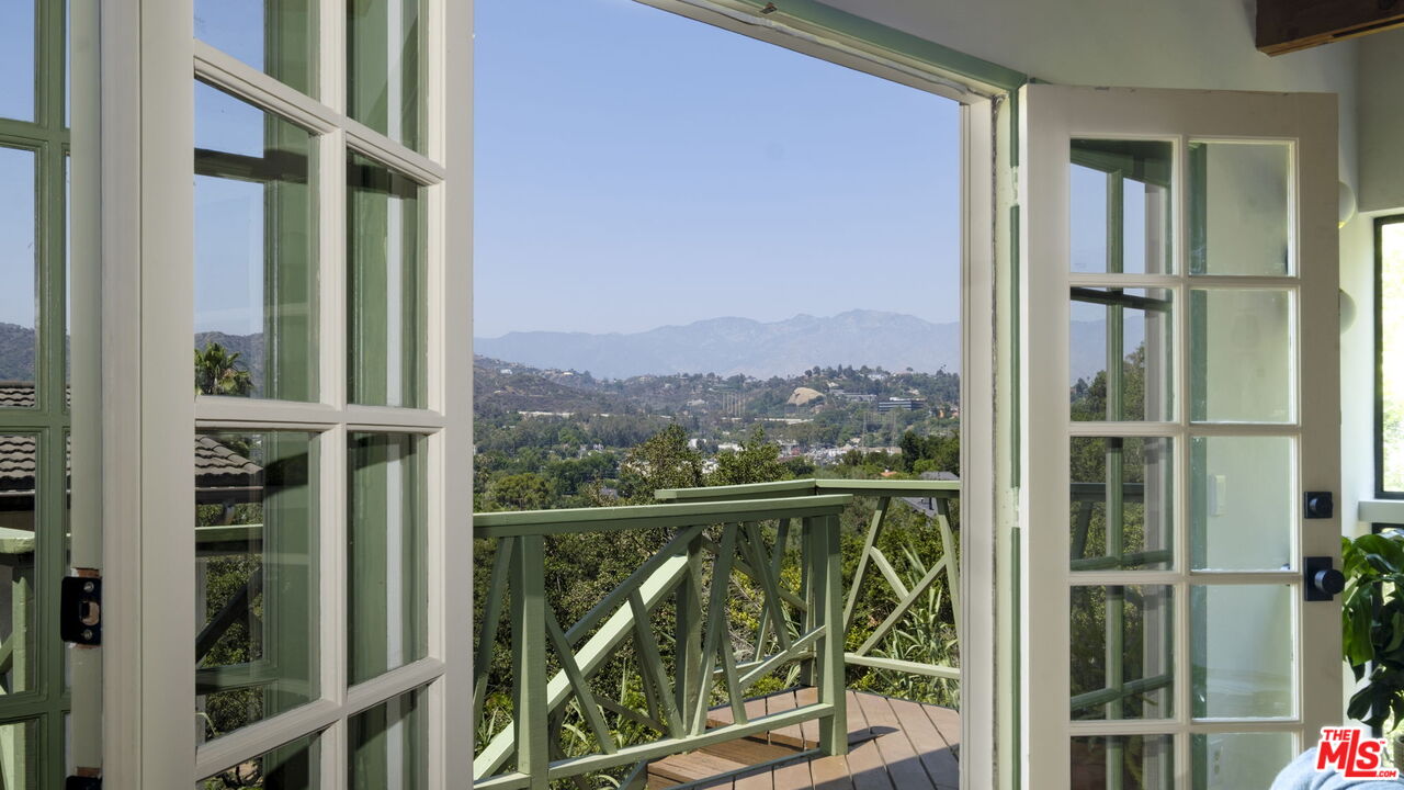 MLS #25557883 image #9