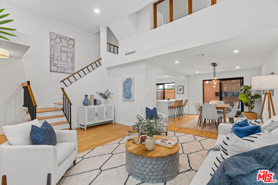 MLS #25559775 image #1