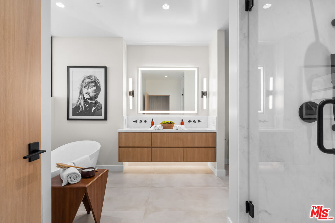 MLS #25559849 image #24