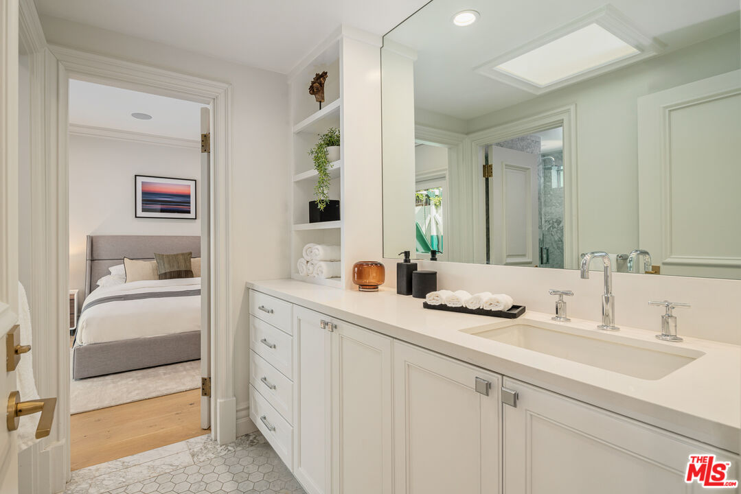 MLS #25559997 image #28