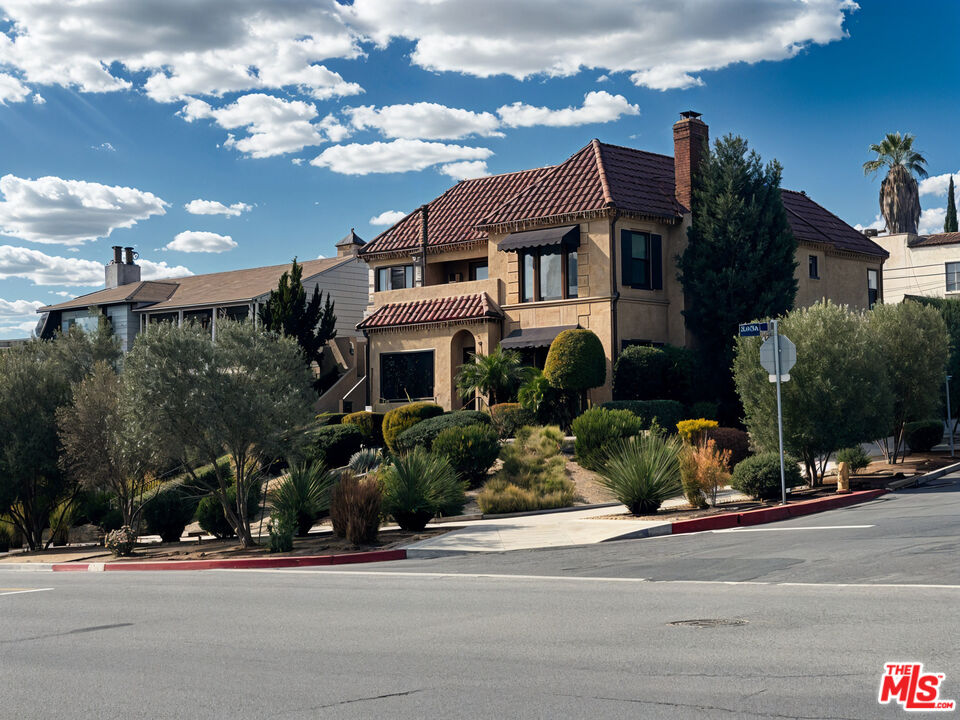 MLS #25560337 image #0