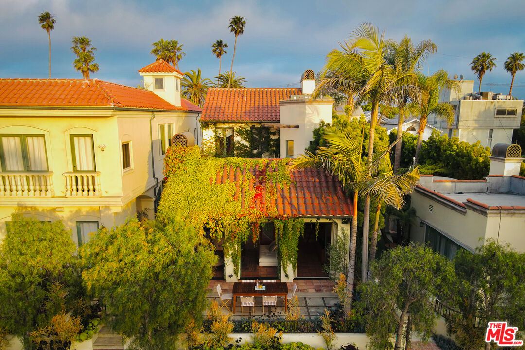 MLS #25560403 image #41