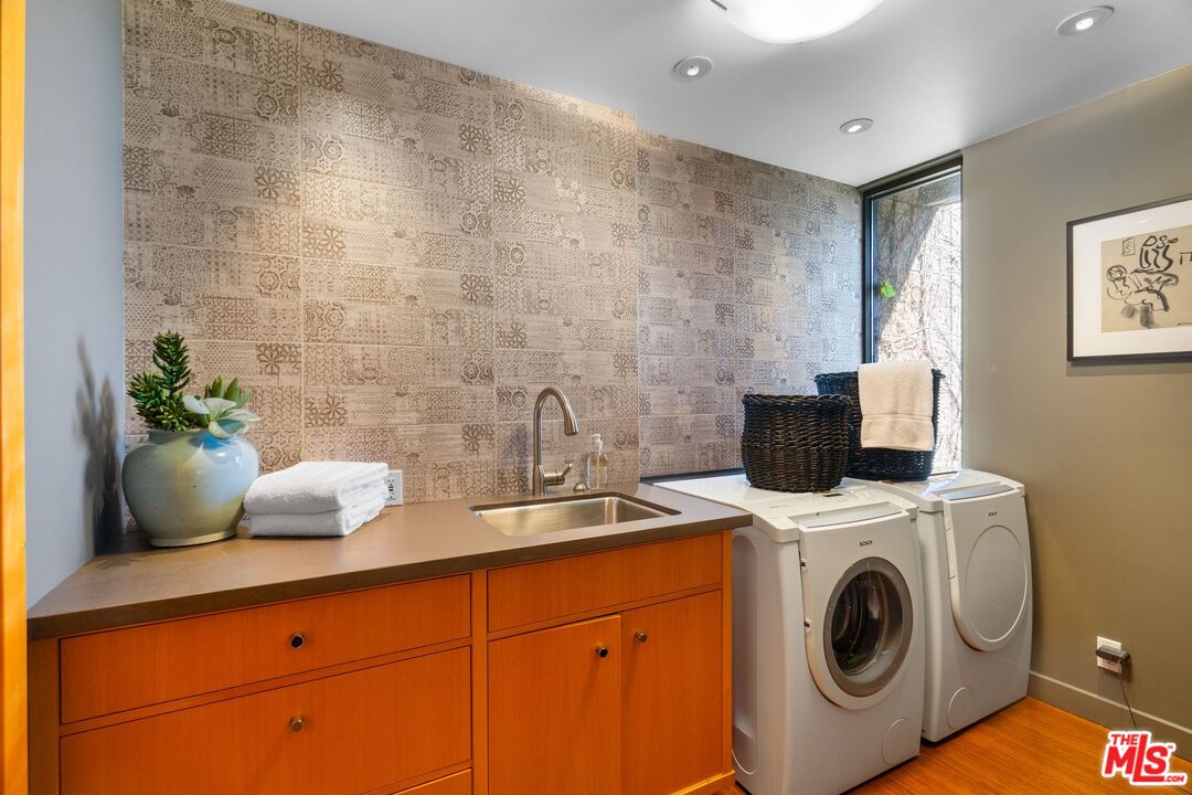 MLS #25561641 image #16