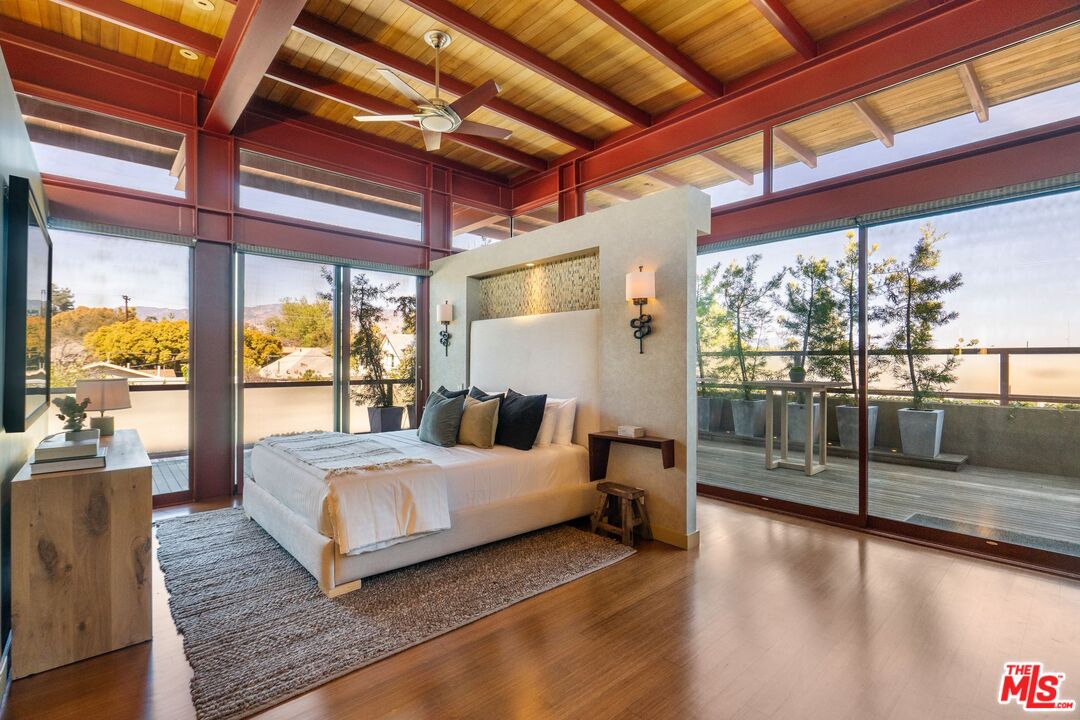 MLS #25561641 image #1