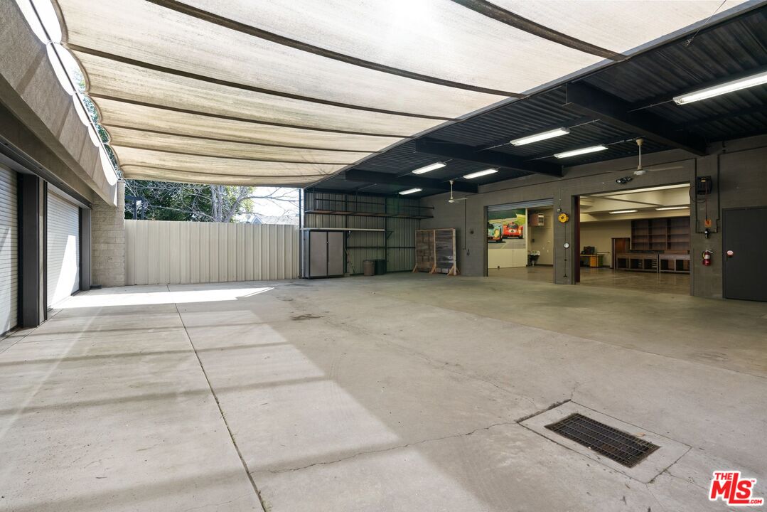 MLS #25561641 image #37