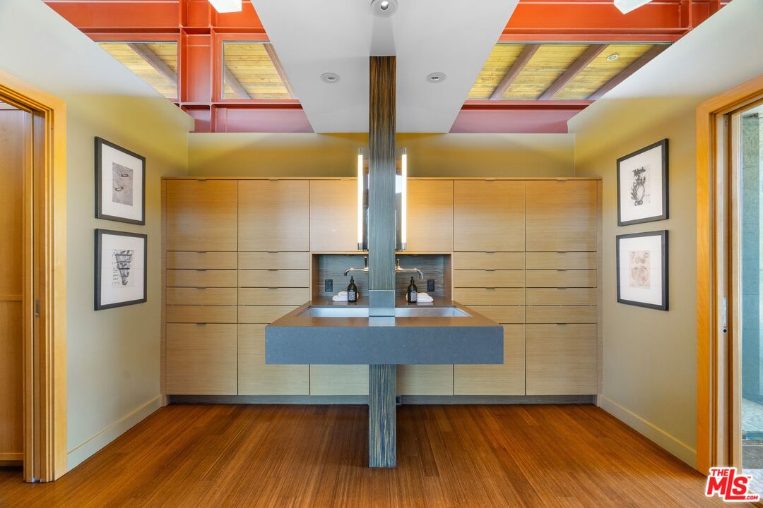 MLS #25561641 image #5