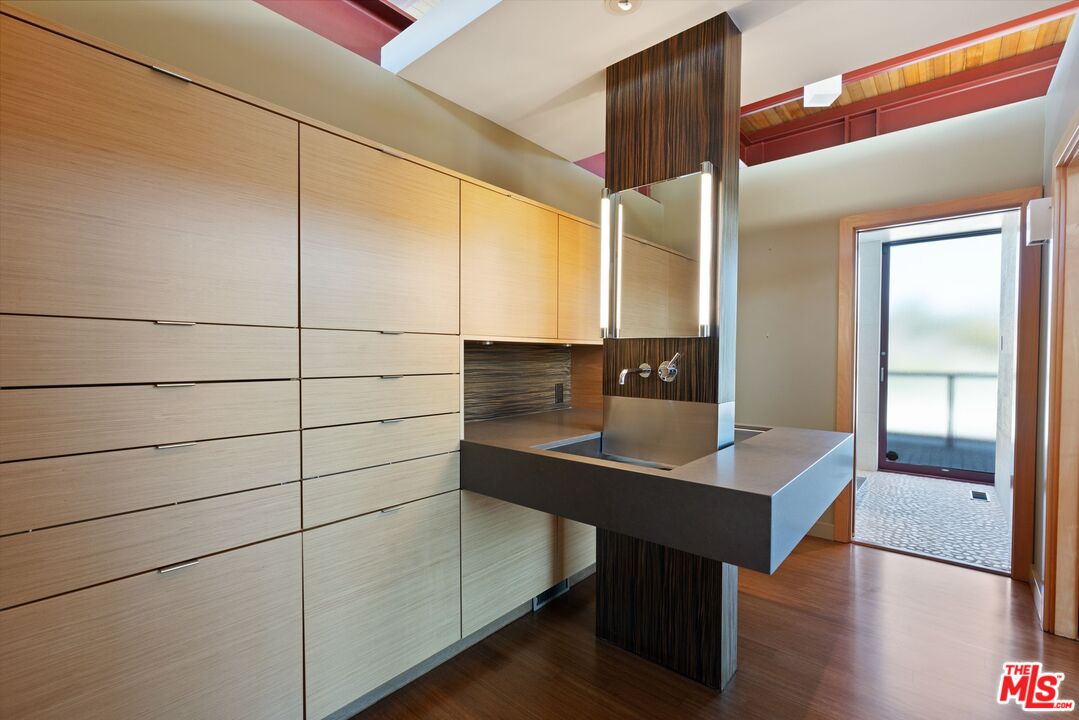 MLS #25561641 image #7