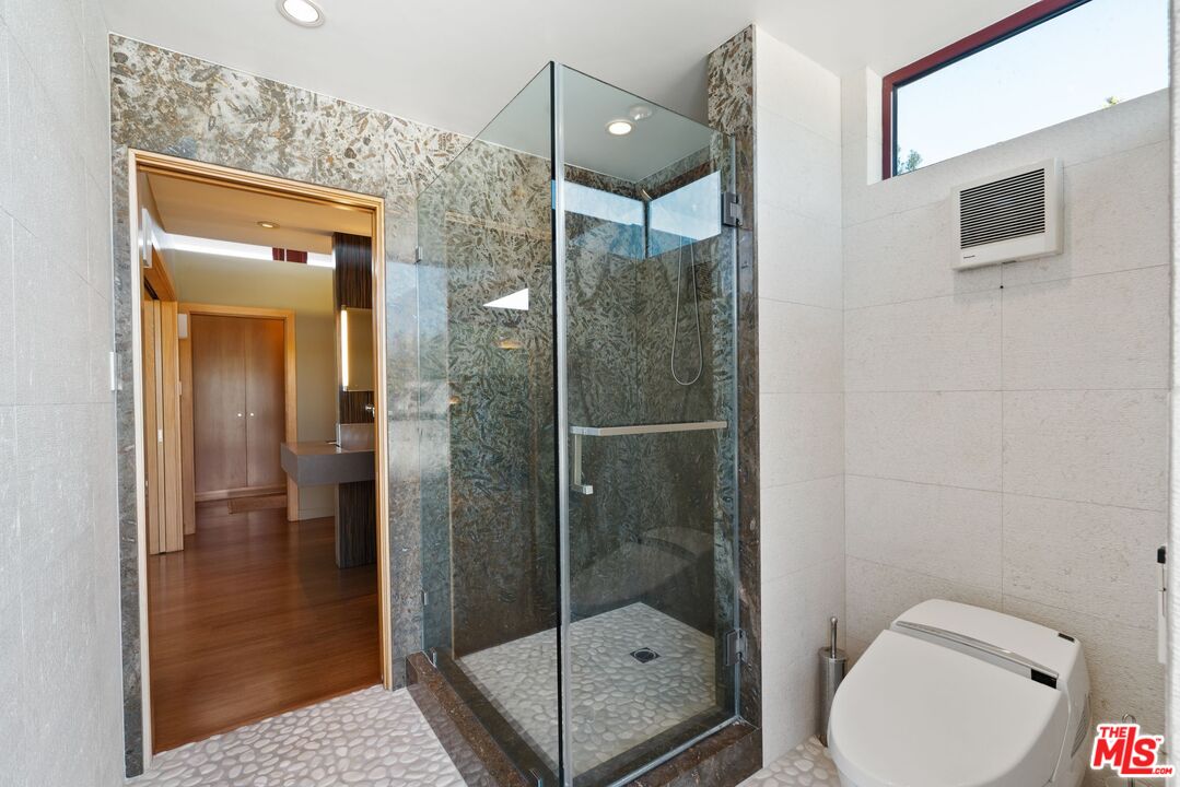 MLS #25561641 image #8