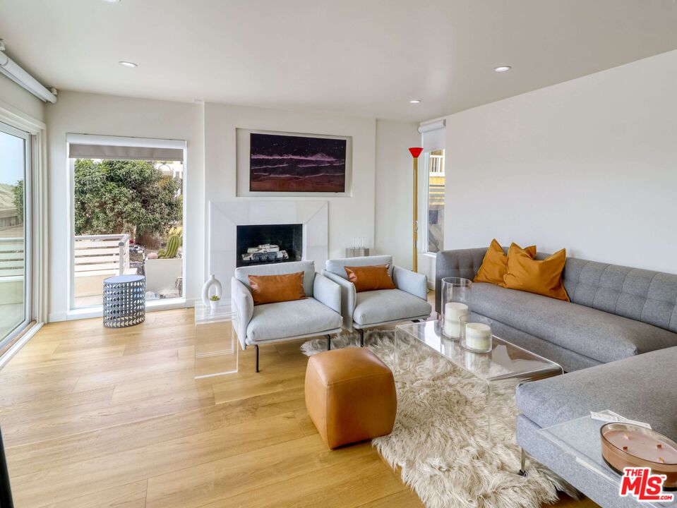 MLS #25561715 image #14