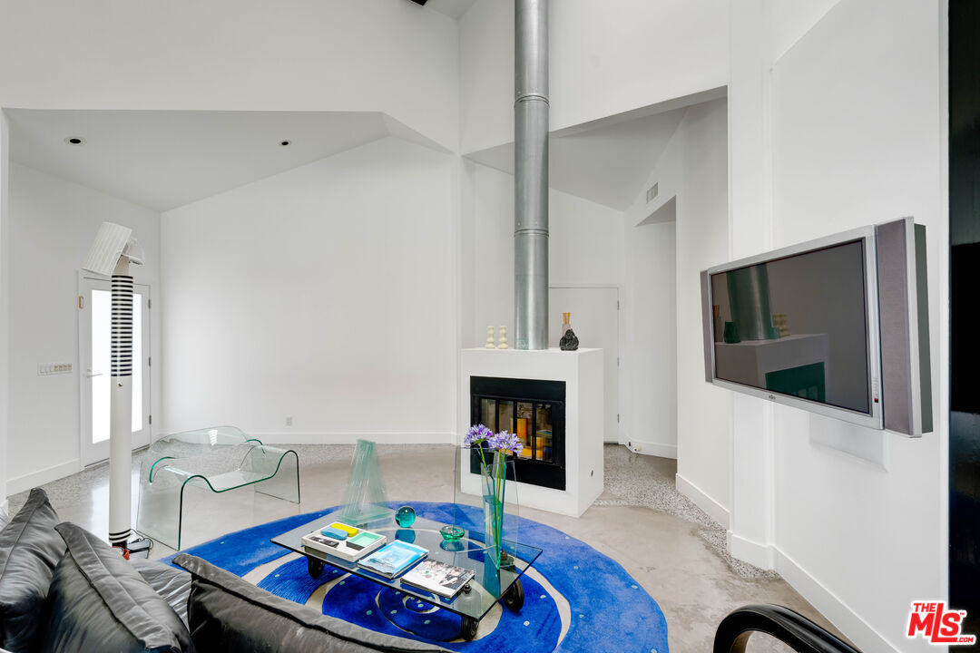 MLS #25563435 image #9