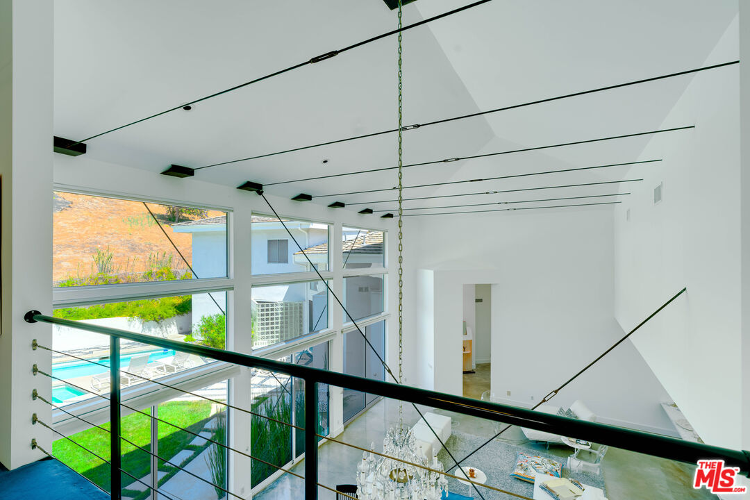 MLS #25563435 image #14