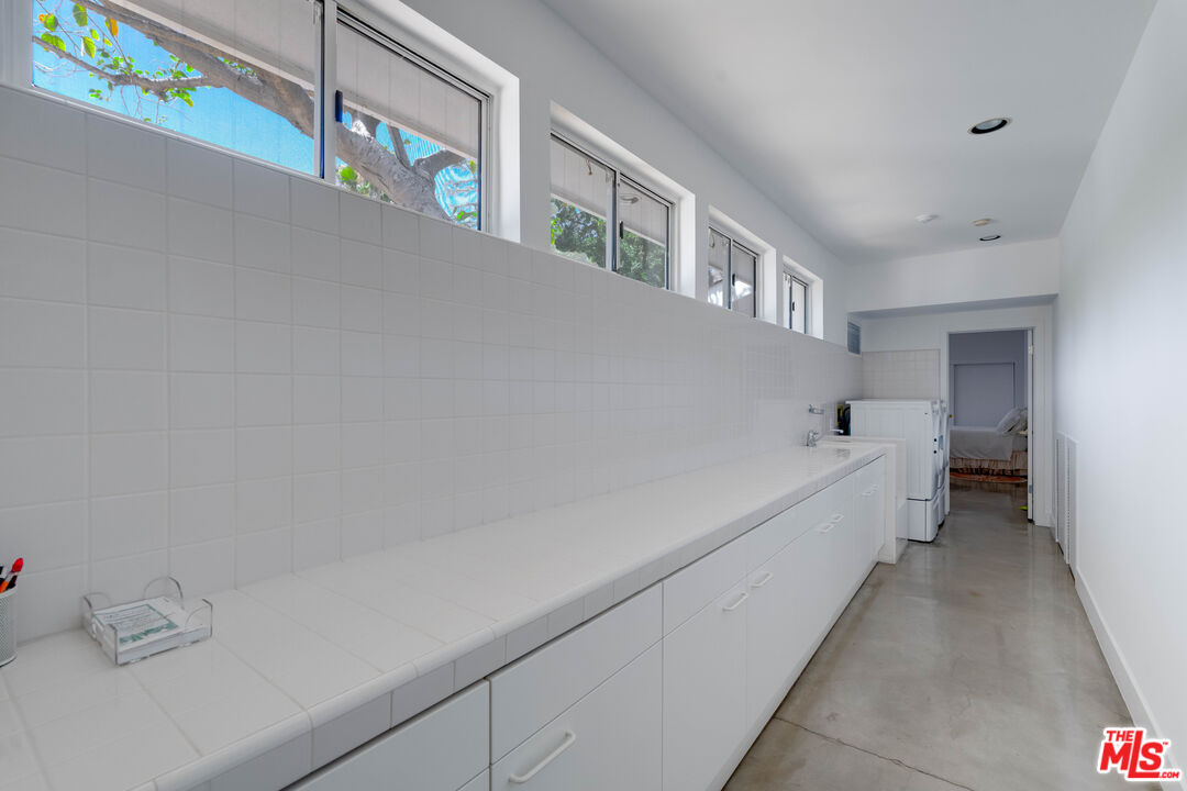 MLS #25563435 image #17