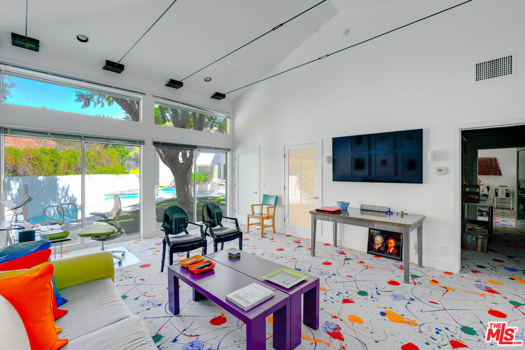 MLS #25563435 image #19